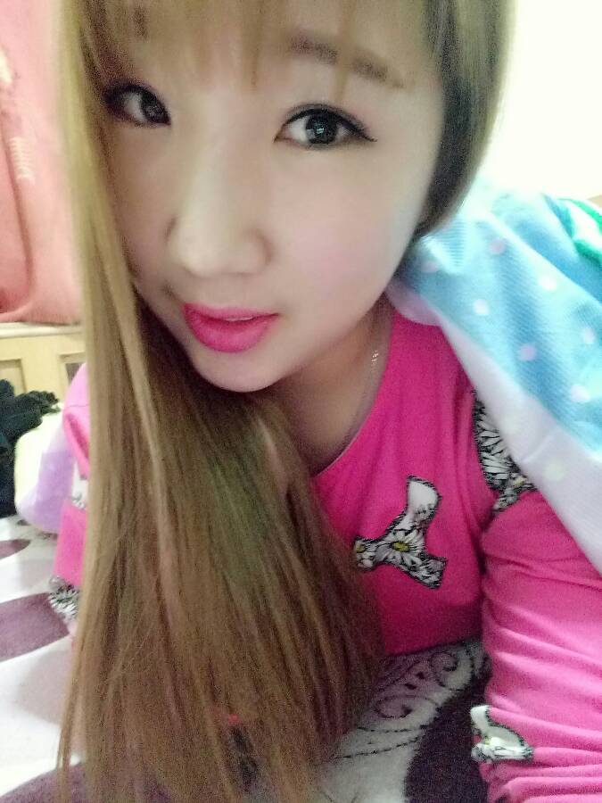 如何让美女直播更高兴?