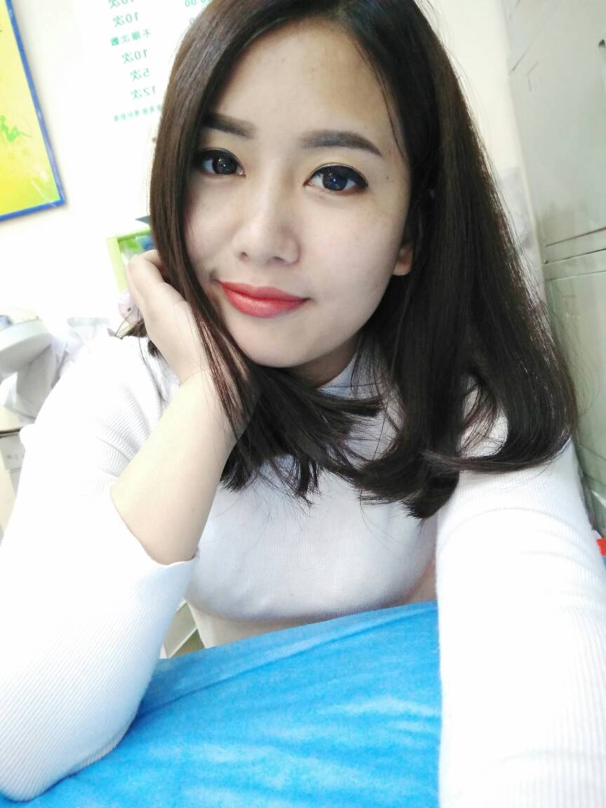 古筝弹奏《千年等一回》 美女主播厉害了3