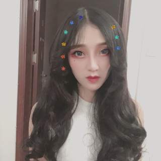美女主播小水晶跑道点舞3