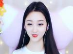 超甜主播如寄 游戏美女主播