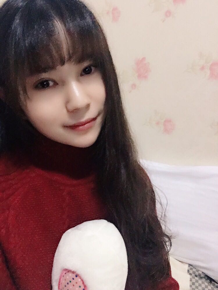 90后美女主播竟然这么火1